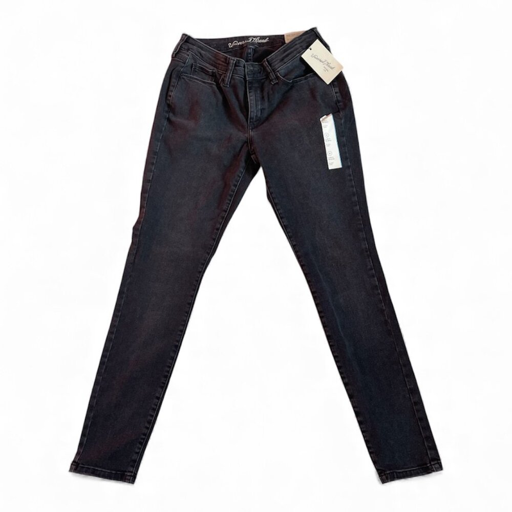 NWT Universal Thread Black Curvy Skinny Jeans 6 Short